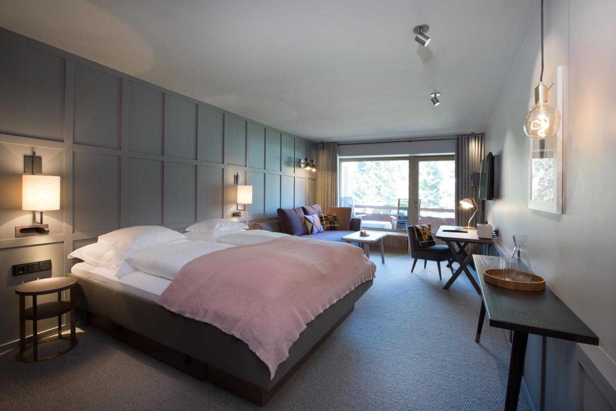 Hotel Berghof เลคอัมอาร์ลแบร์ก ภายนอก รูปภาพ